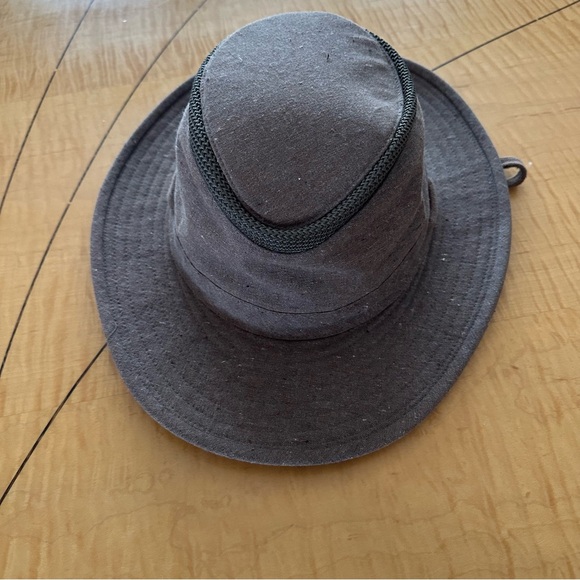 The Tilly ‘Mash up’ (Floating) Hat - Picture 1 of 5